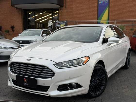FORD FUSION 2.0 TITANIUM AWD 16V GASOLINA 4P AUTOMÁTICO FORD FUSION 2.0 TITANIUM AWD 16V GASOLINA 4P AUTOMÁTICO